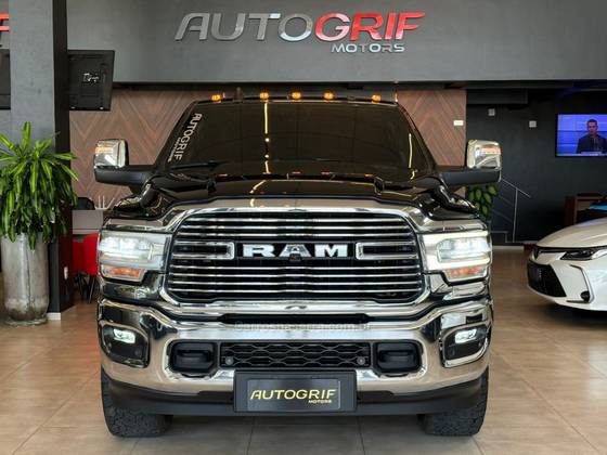 RAM 2500 6.7 I6 TURBO DIESEL LARAMIE CD 4X4 AUTOMÁTICO